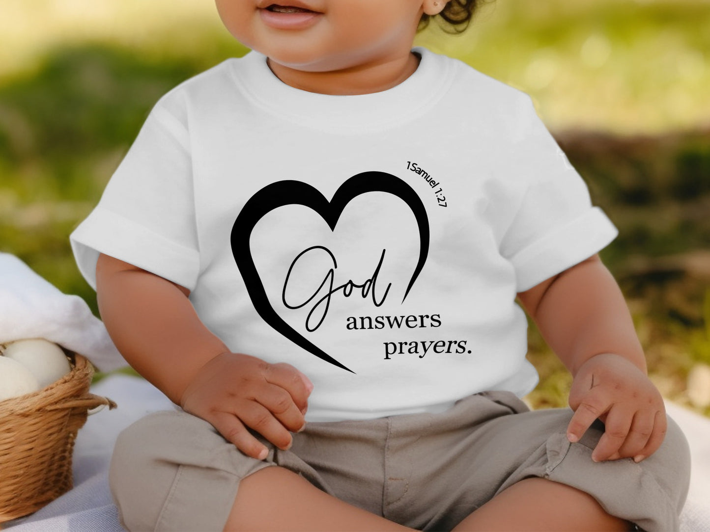 God Answers Prayers Heart Design Baby T-shirt