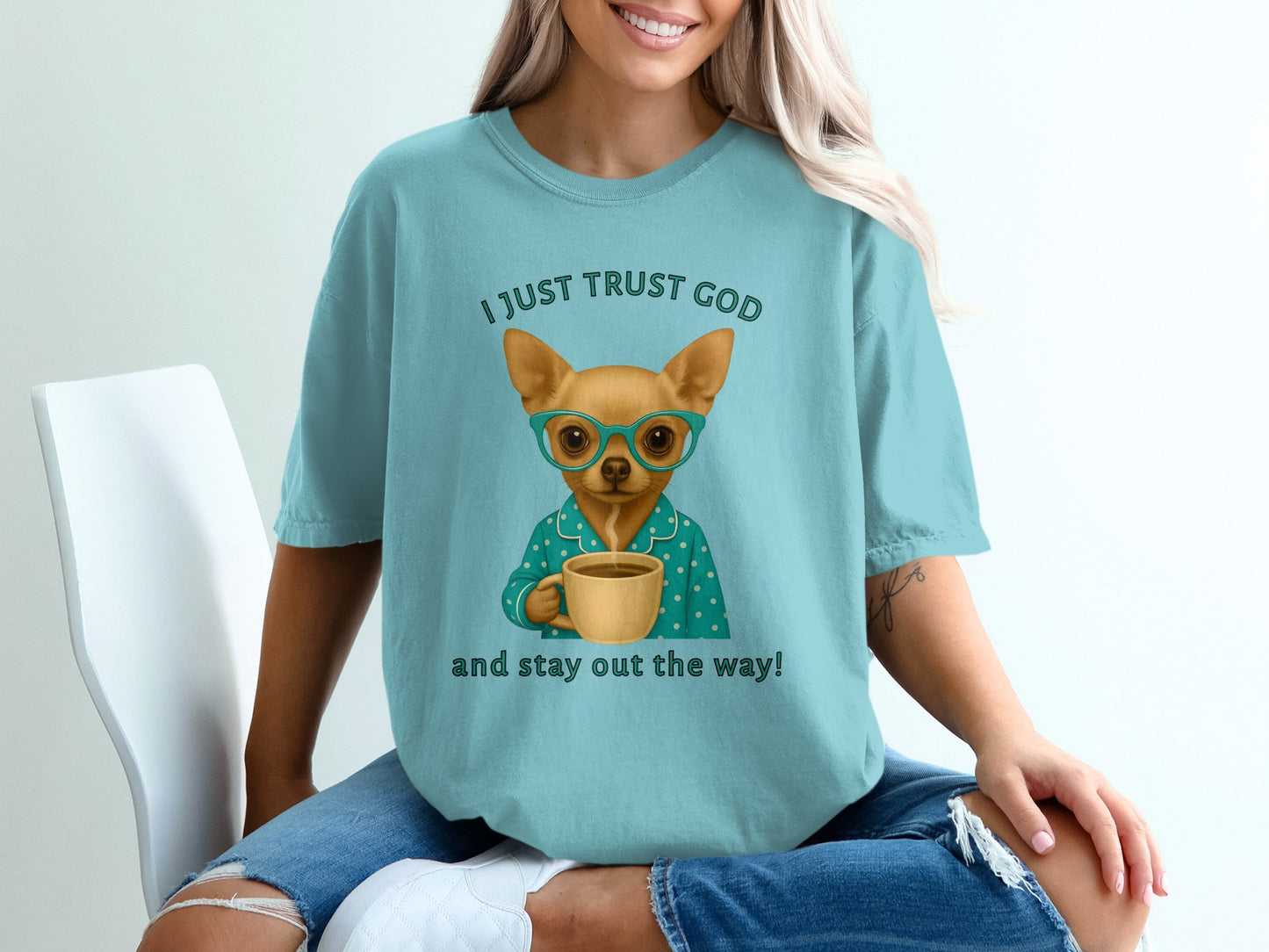 I Just Trust God And Stay Out The Way Graphic Tee