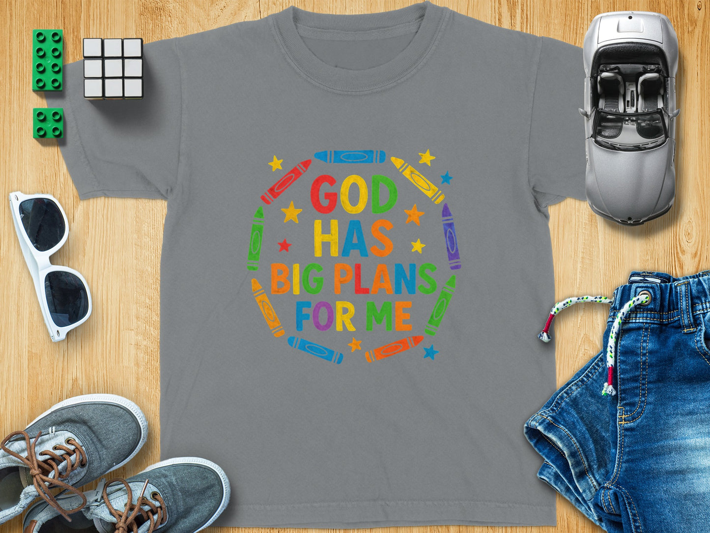 God Has Big Plans For Me Colorful T-shirt